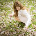 Nilawan Iamchuasawad   Beautiful girl in the flower field - 35