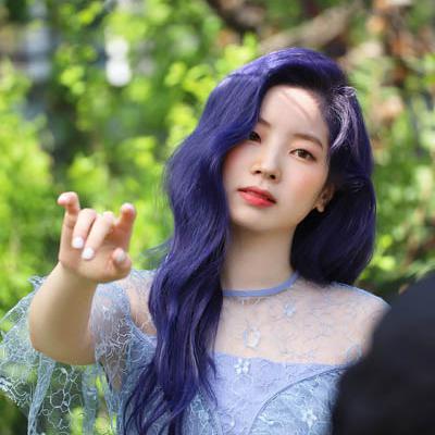 TWICE - 9th Mini Album “MORE &amp; MORE” Jacket Shooting 07