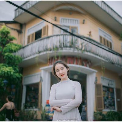 Võ Xuân Châu - Áo Dài ở Hội An 11