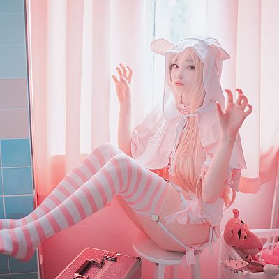 BamBi – Angel de Rosa 09