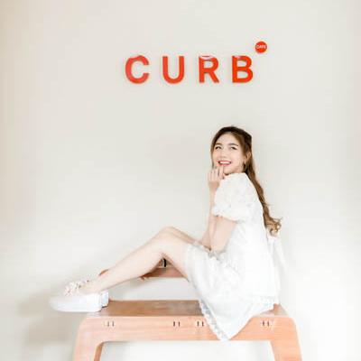 Sasi Ngiunwan Barbie Doll Smile - 10