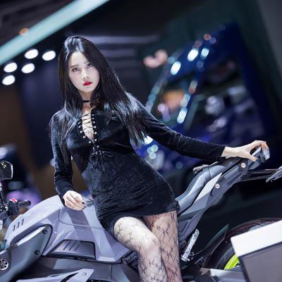 Han Yu Ri｜한유리 - Busan International Motor Show - 240